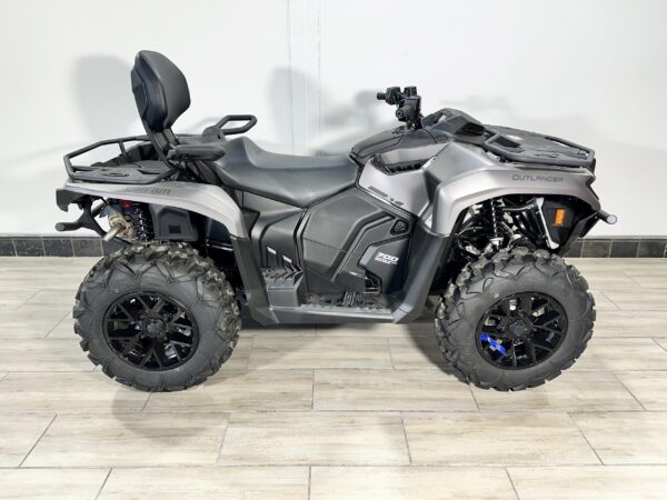 CAN-AM Outlander MAX XT 700 2024