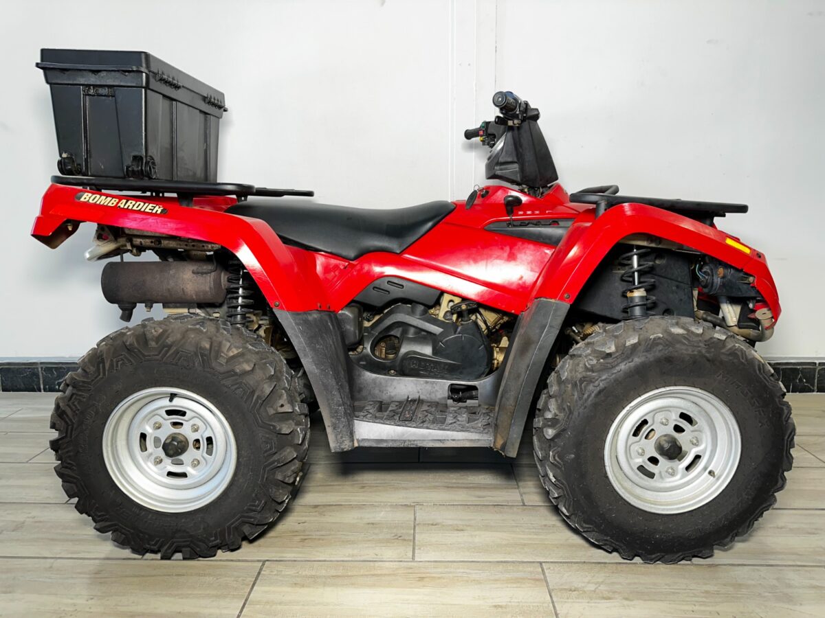 2006 Can-Am Outlander 400 quad bike