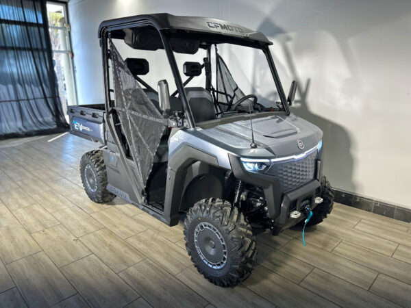 2025 CFMOTO U6 EV