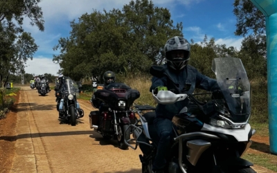 Women in Motorcycling: Breaking Barriers and Building Community