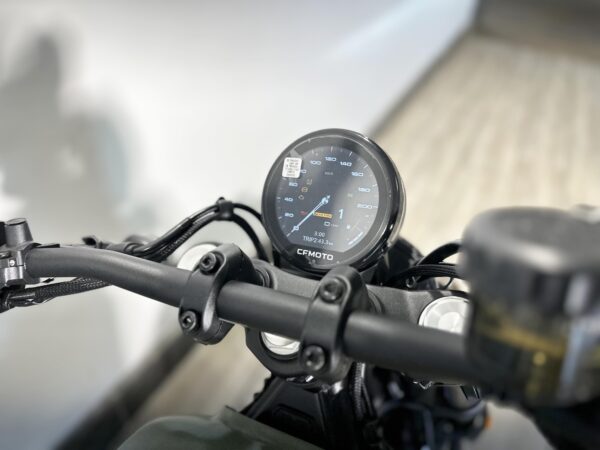 CFMOTO Bobber